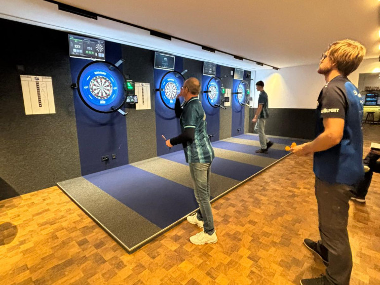 Artikelbild - Starker Auftritt beim Tabellenführer endet mit knapper 4:6 Niederlage - Sportfreunde Bronnen