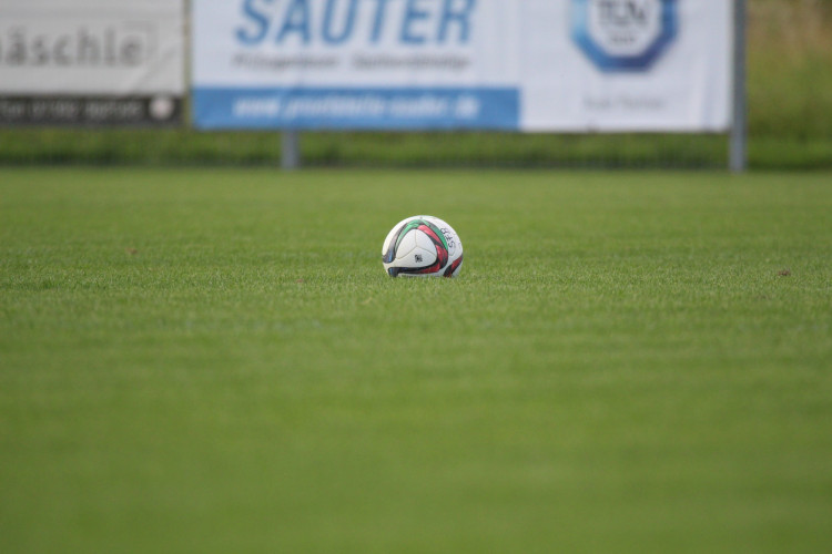 Artikelbild - Drei Elfmeter bringen die ersten drei Punkte der Saison - Sportfreunde Bronnen