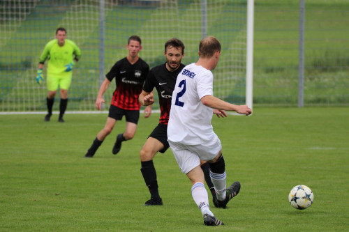 Bild: Yann Schoenenbergers 1:0 Führungstreffer sollte am Ende nicht zu einem Punktgewinn reichen.